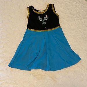 *5/$25* | Disney Frozen Inspired Dress